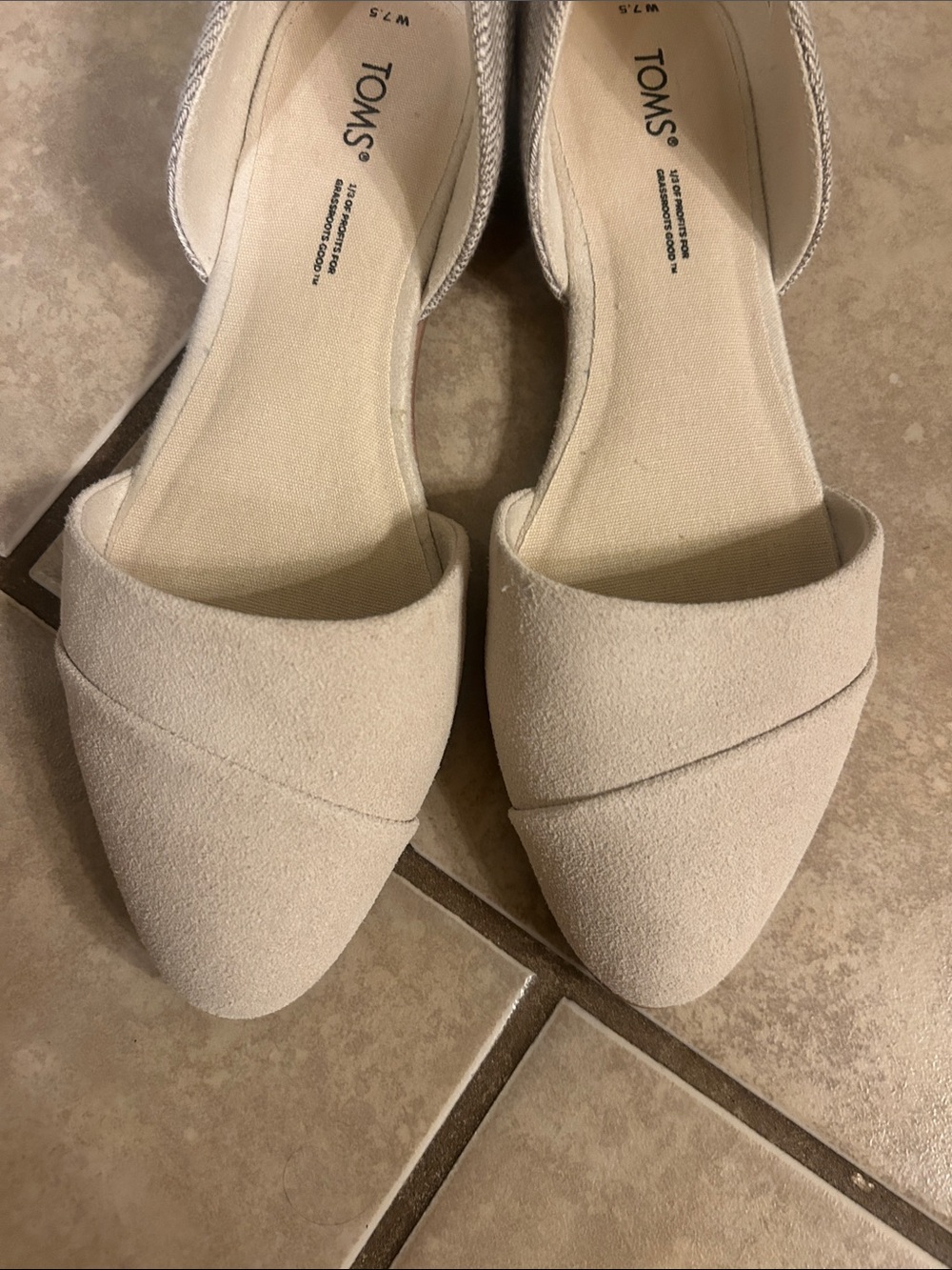 NWOT TOMS suede Flats in Beige with plaid - Picture 4 of 5